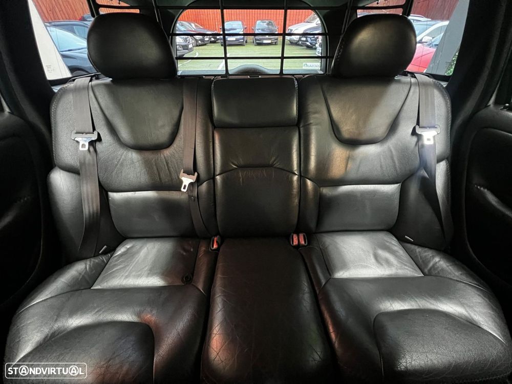 Volvo V70 Crosscountry - 19