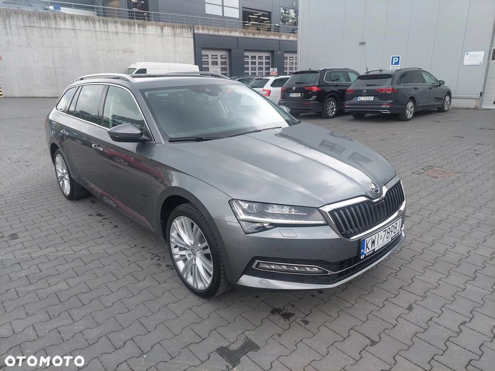 Skoda Superb 2.0 TDI DSG Style - 2