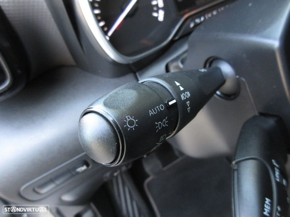 Citroën C3 Aircross 1.2 PureTech C-Series - 24
