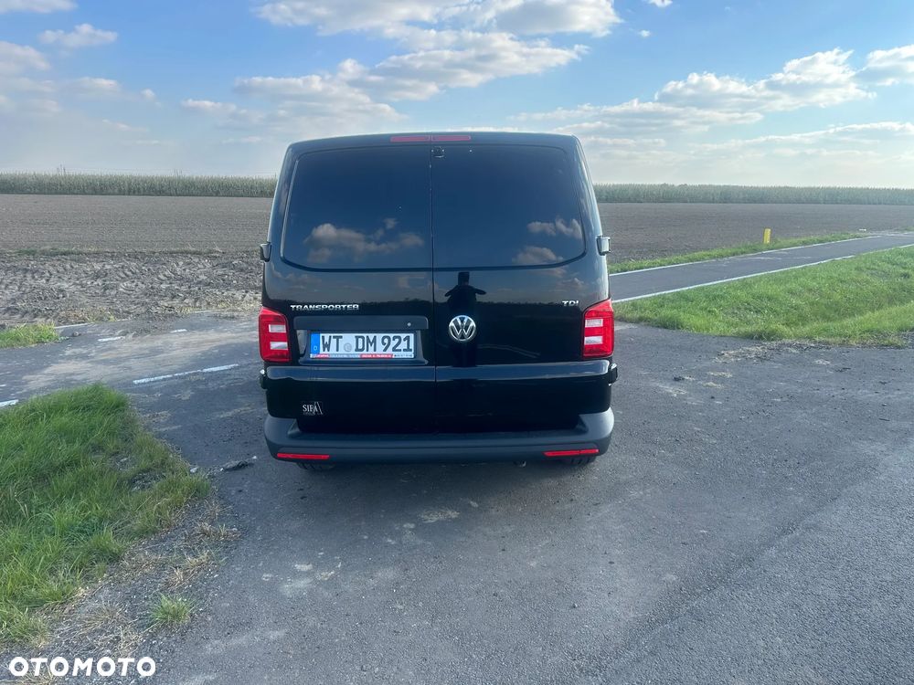 Volkswagen Transporter - 7