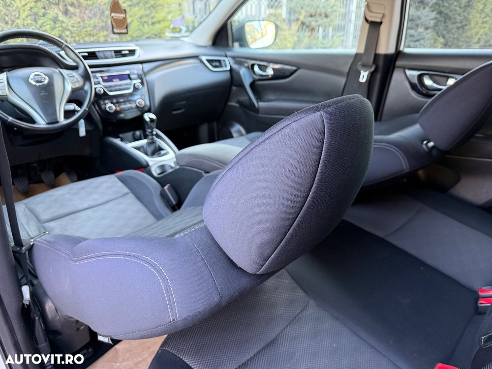 Nissan Qashqai 1.2 DIG-T TEKNA - 11