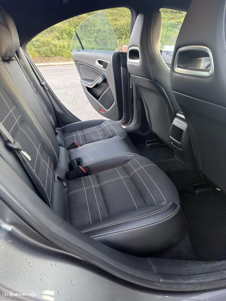 Mercedes-Benz CLA 180 d Shooting Brake Urban - 12
