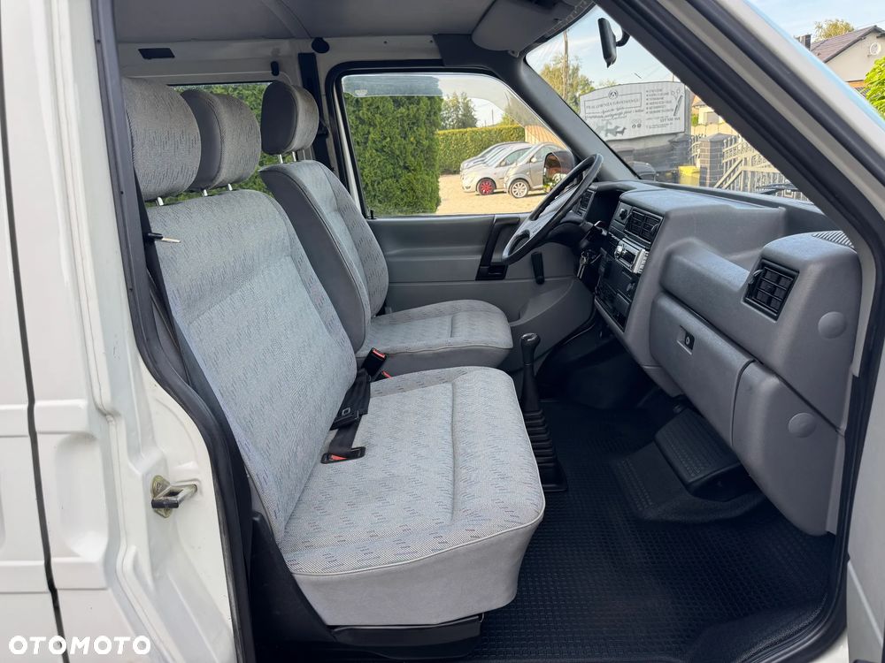 Volkswagen Transporter Standard - 23