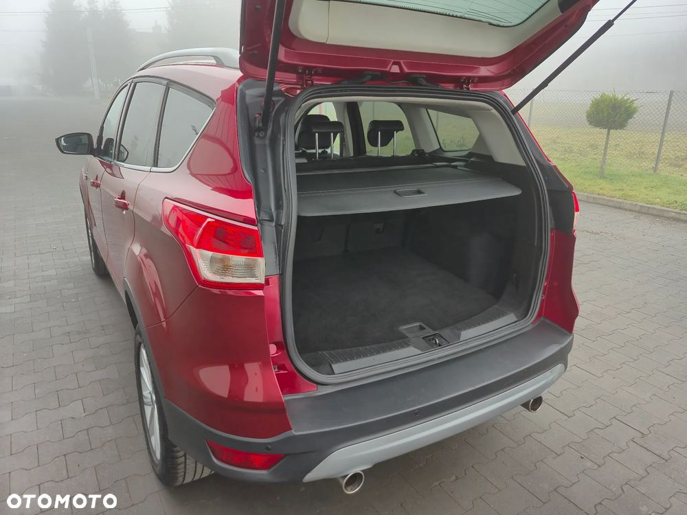 Ford Kuga 2.0 TDCi 4x4 Titanium - 16