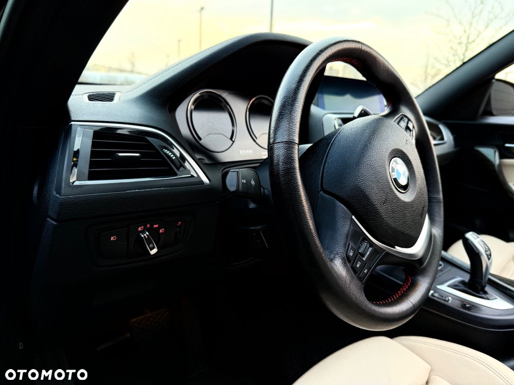 BMW Seria 2 230i Coupe Luxury Line - 13