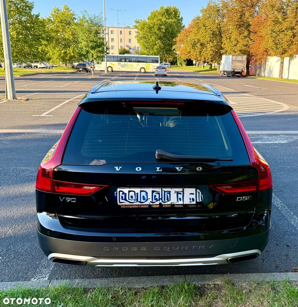 Volvo V90 Cross Country D5 AWD - 10