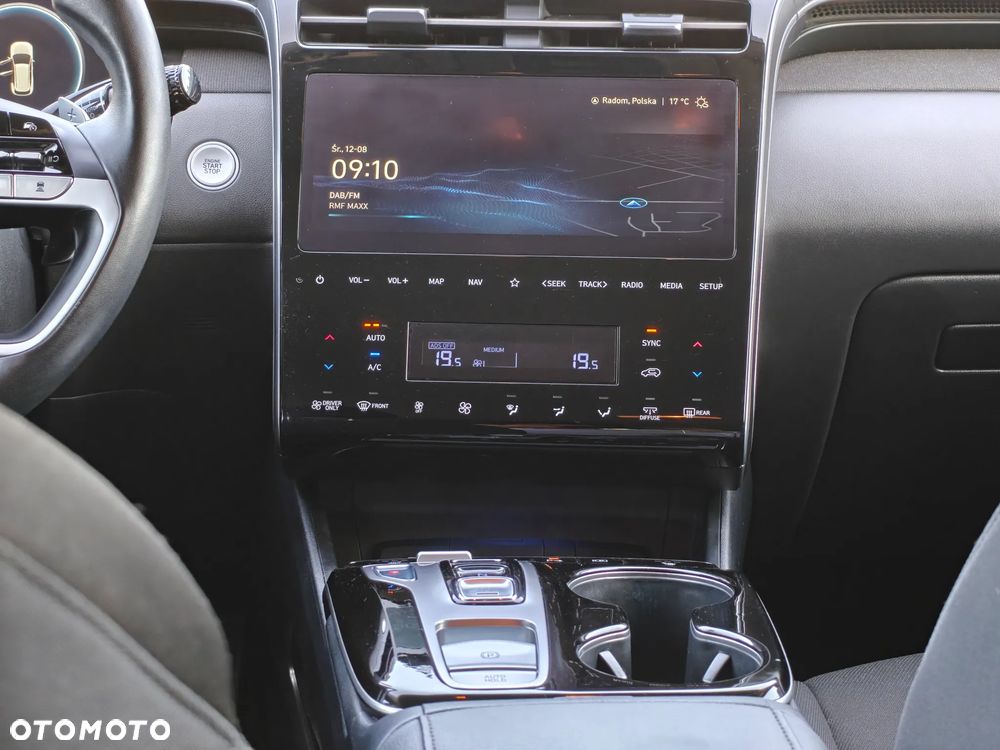 Hyundai Tucson 1.6 T-GDi HEV Executive 2WD - 20