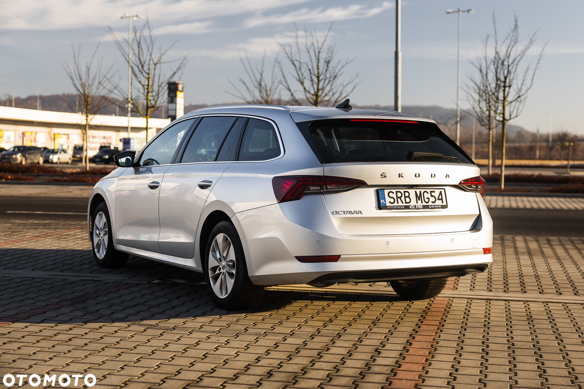 Skoda Octavia 2.0 TDI DSG Clever - 14