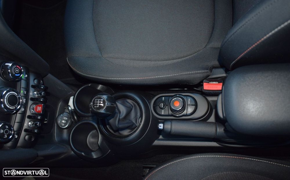 MINI 3 Portas One Classic - 35