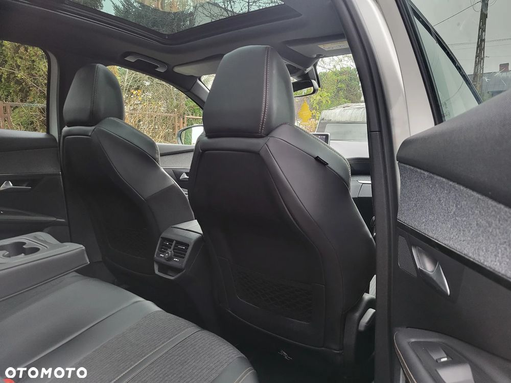 Peugeot 3008 1.2 PureTech GT S&S - 11