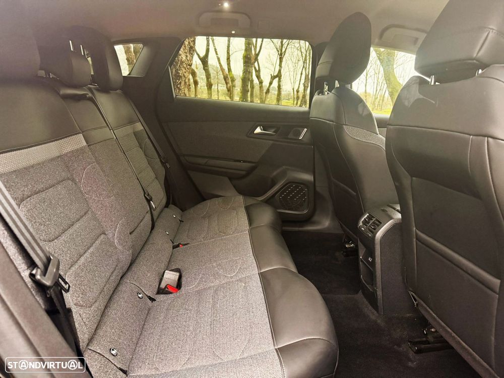 Citroën C5 X 1.6 Hybrid Feel Pack e-EAT8 - 18