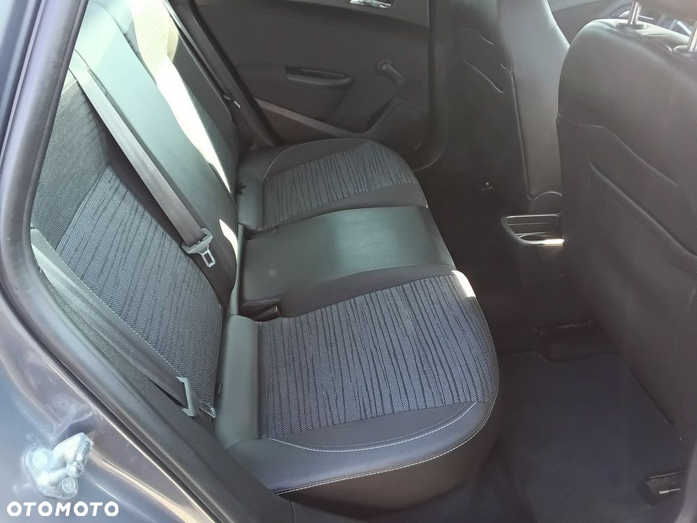 Opel Astra - 14