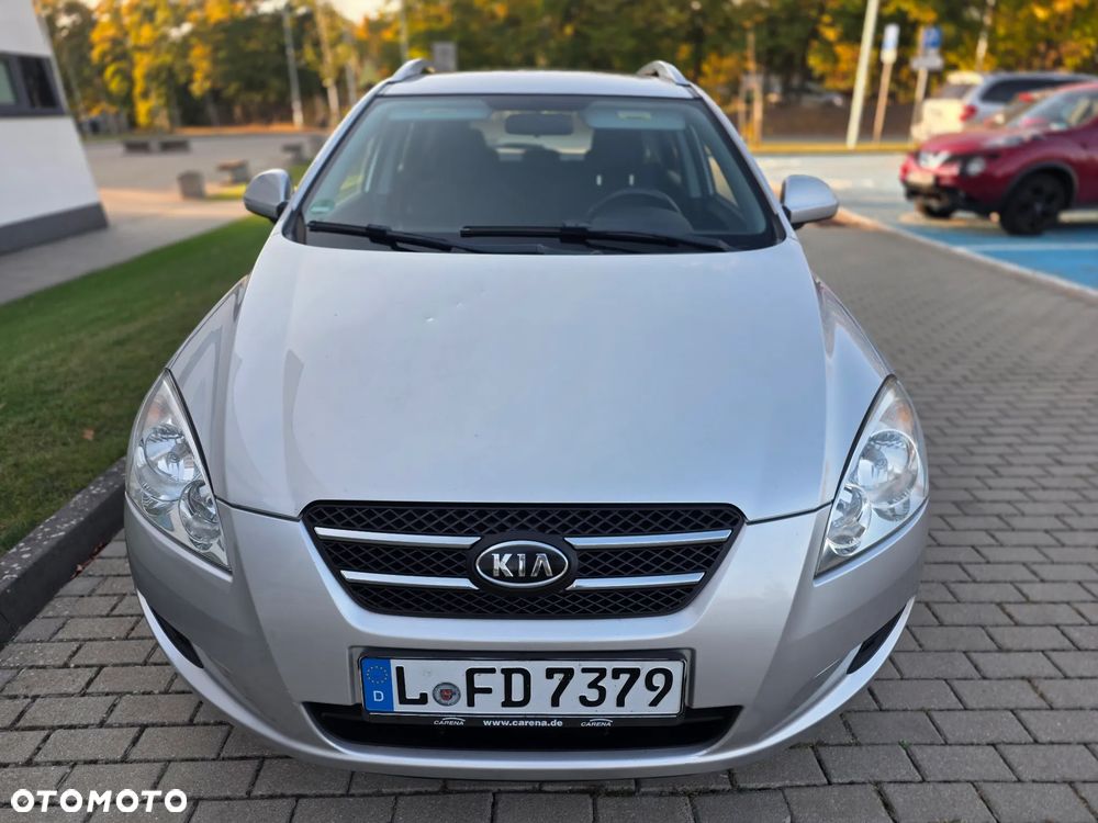 Kia Ceed - 2