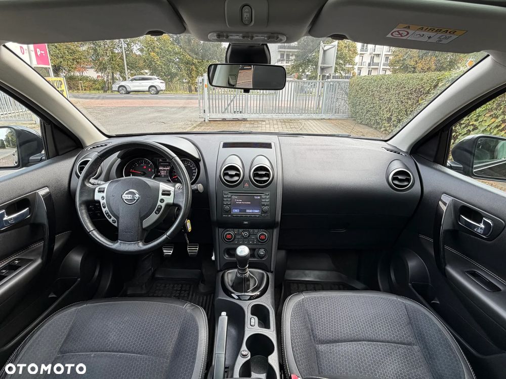 Nissan Qashqai - 34