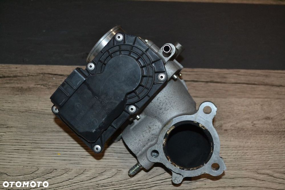 MAZDA 3 5 6 2,2 PRZEPUSTNICA R2AA136B0 - 3