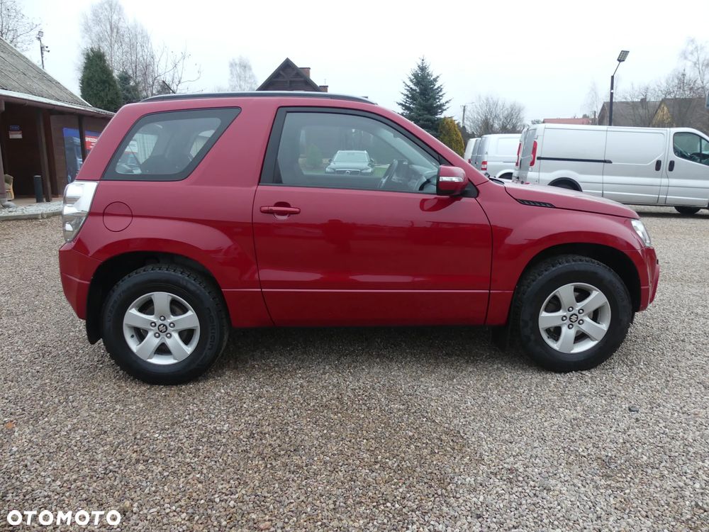 Suzuki Grand Vitara 1.6 De luxe - 4