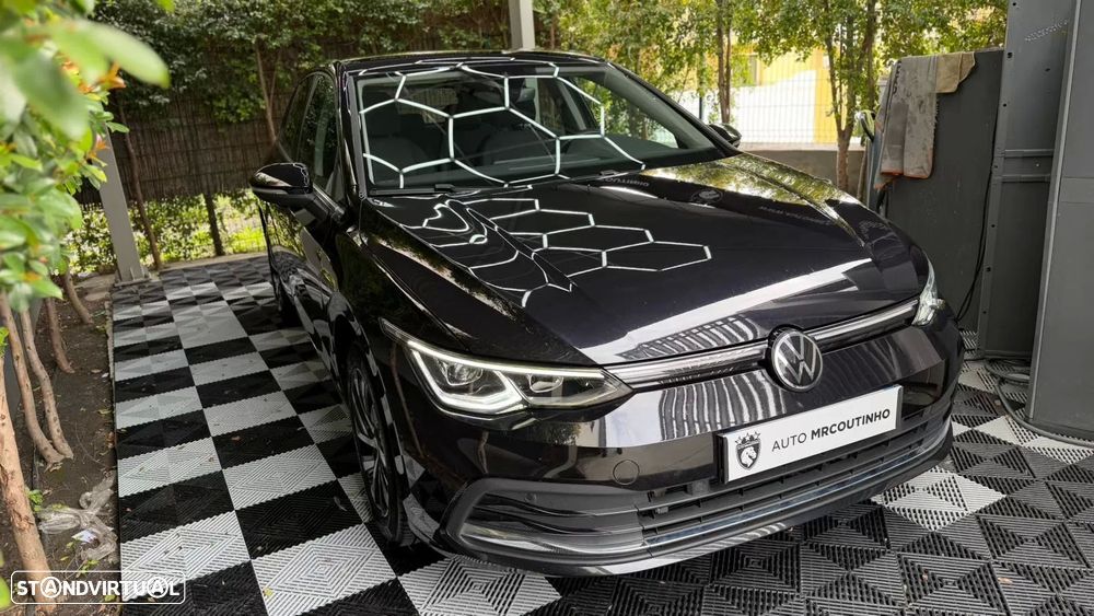 VW Golf 1.4 TSI e-Hybrid DSG - 12