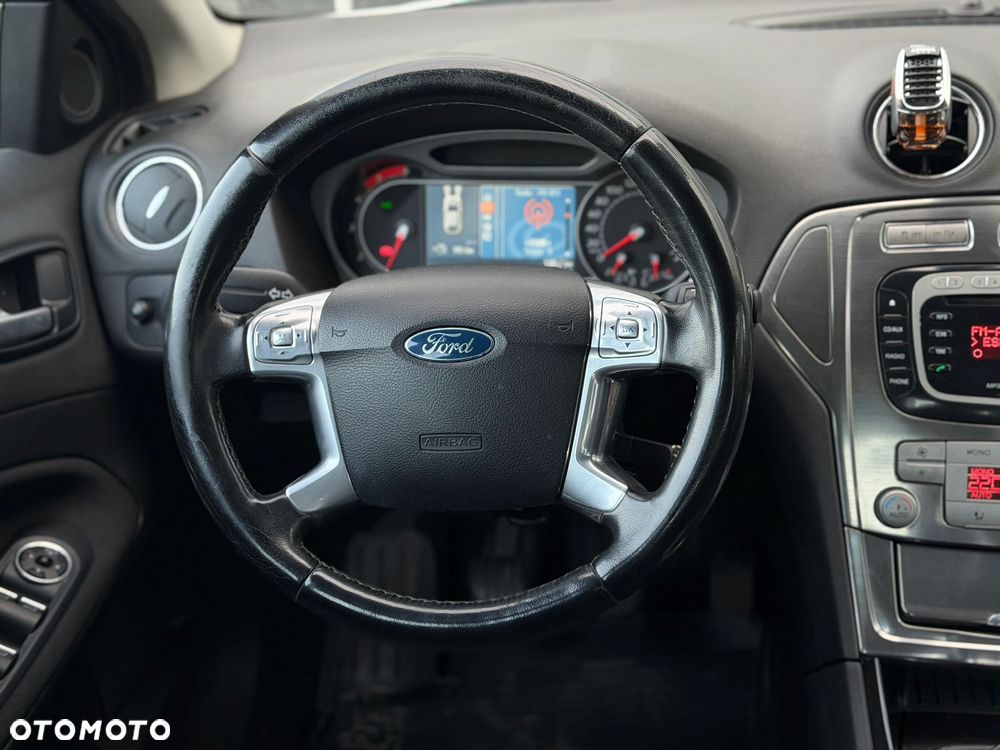 Ford Mondeo 2.0 TDCi Titanium X - 25