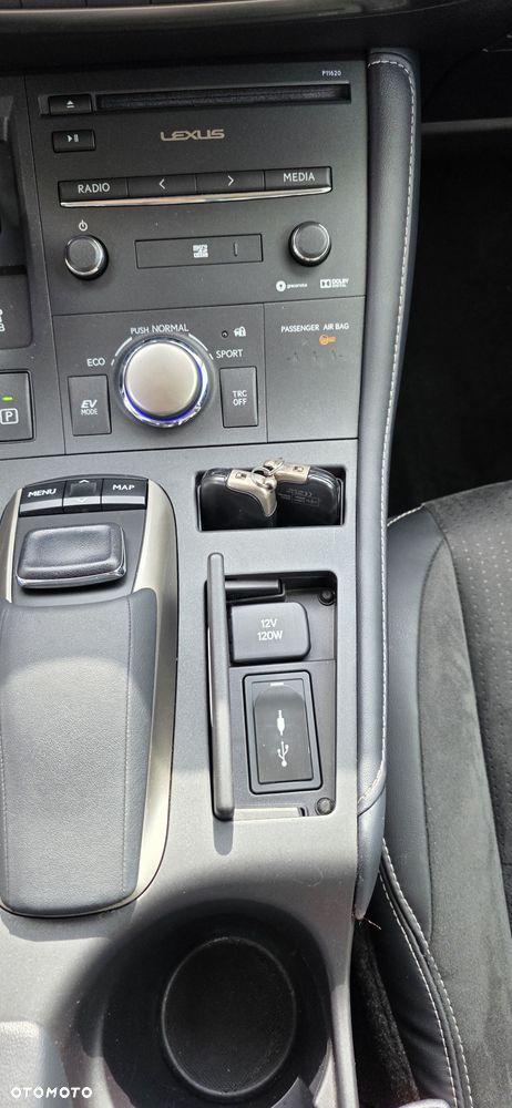 Lexus CT 200h Executive Line - 12