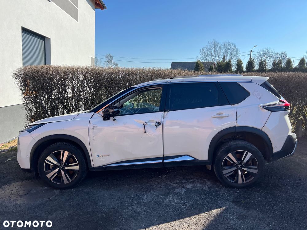 Nissan X-Trail 1.5 VC-T N-Connecta - 1