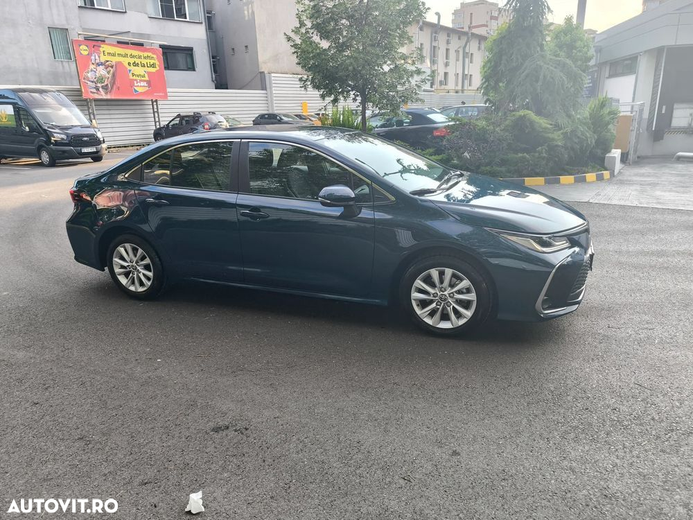 Toyota Corolla 1.8 HSD Business - 7