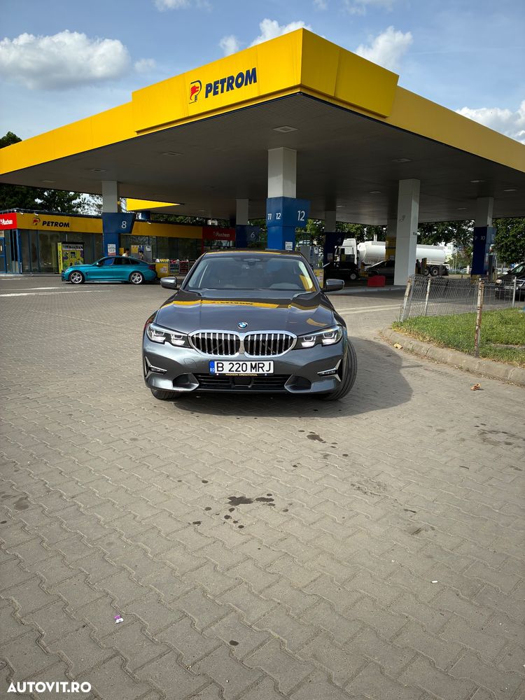 BMW Seria 3 320d xDrive AT Luxury Line - 31