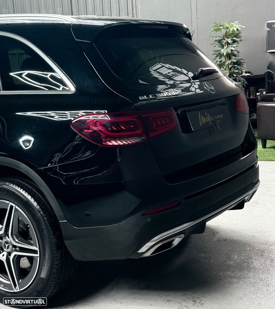 Mercedes-Benz GLC 300 de 4Matic 9G-TRONIC AMG Line Plus - 7