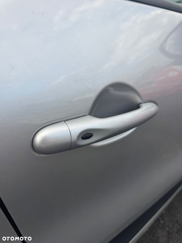 Renault Captur - 19
