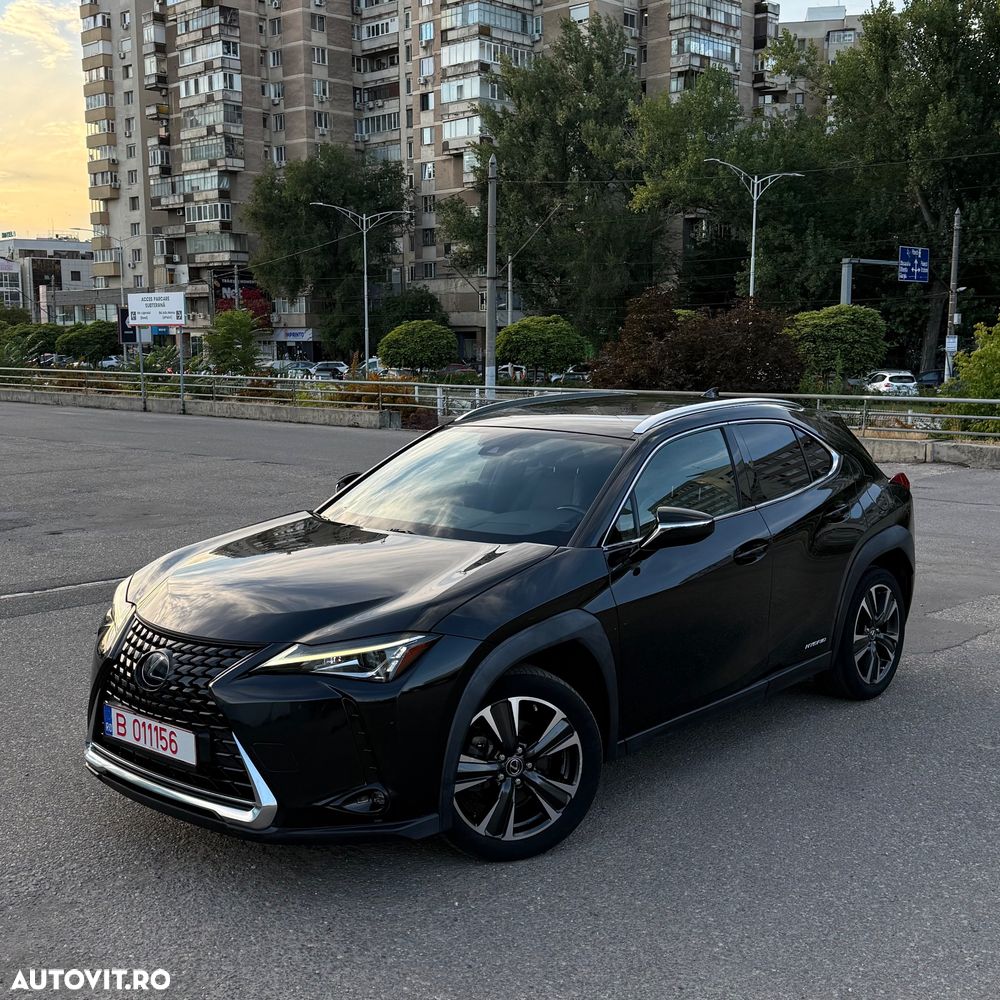 Lexus UX 250h Style Edition - 5