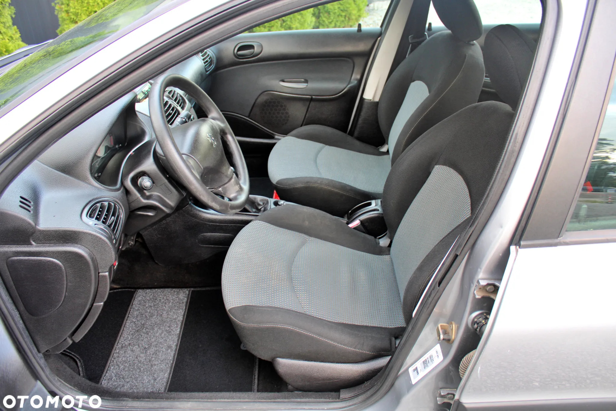 Peugeot 206 1.4 Trendy - 17