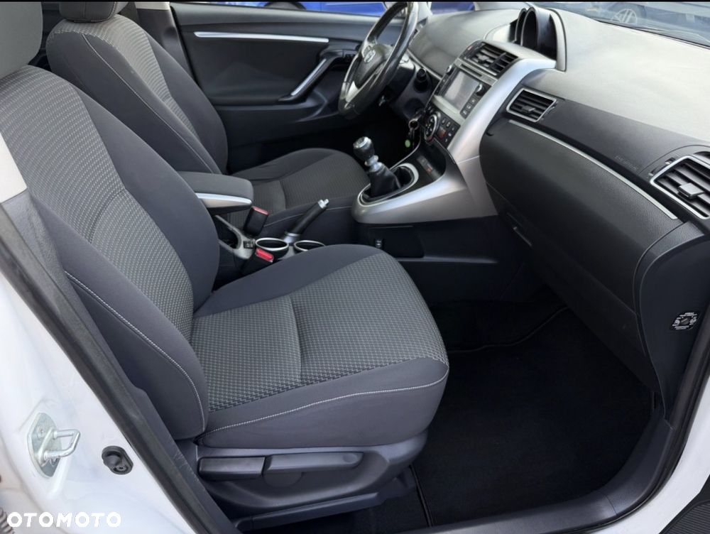 Toyota Verso 1.8 5-Sitzer Skyview Edition - 22