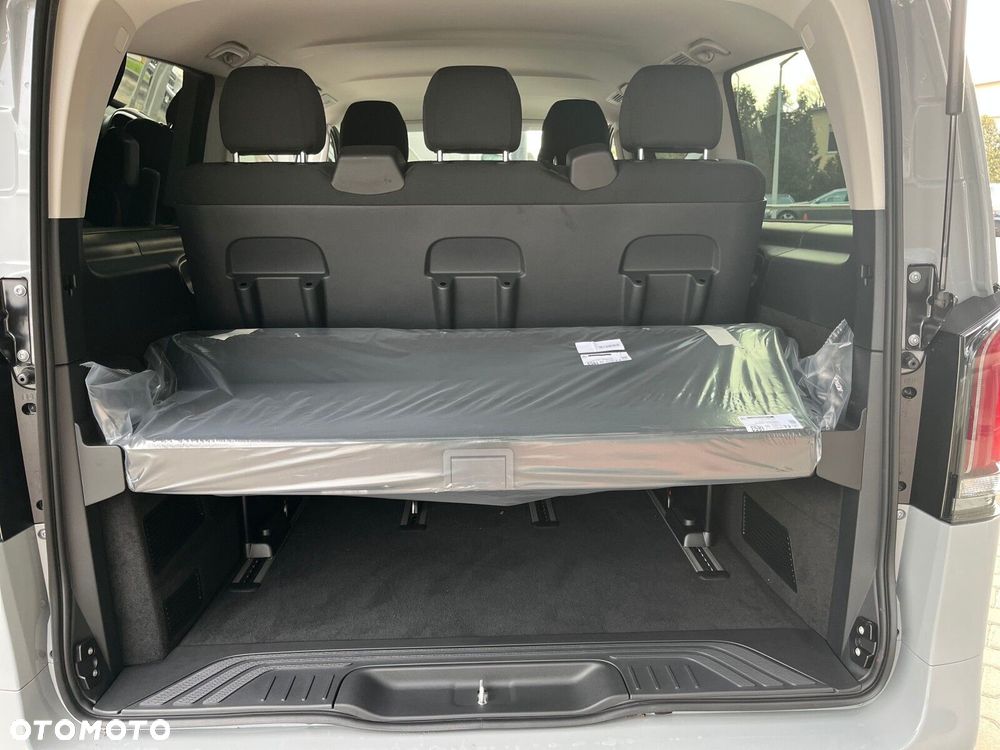 Mercedes-Benz Vito - 12