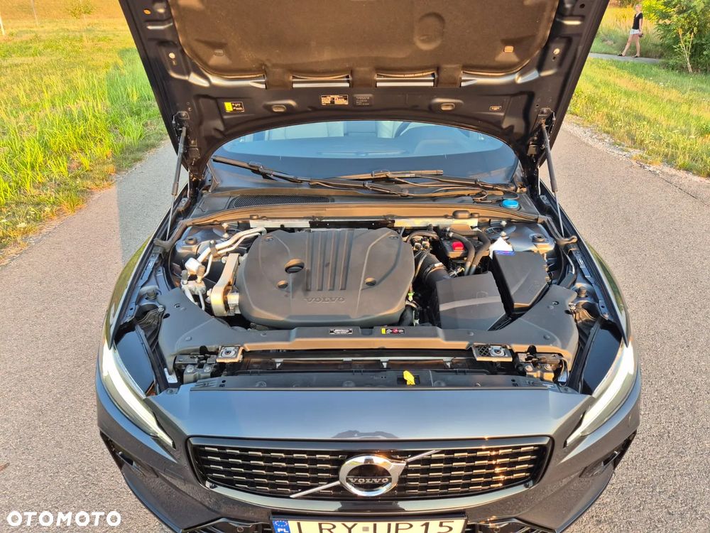 Volvo S60 B5 B AWD Plus Dark - 12