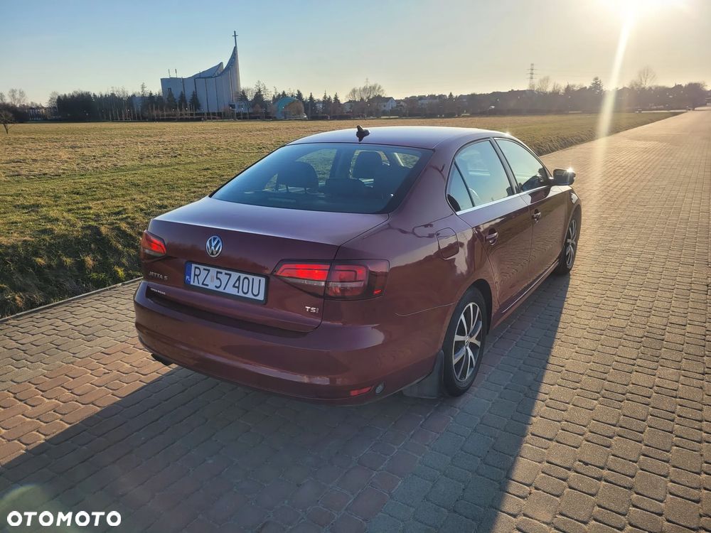 Volkswagen Jetta 1.4 TSI DSG BlueMotion Technology - 22
