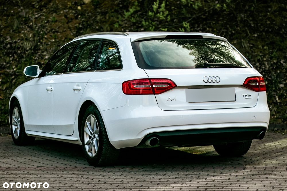 Audi A4 Avant 2.0 TFSI Attraction - 6