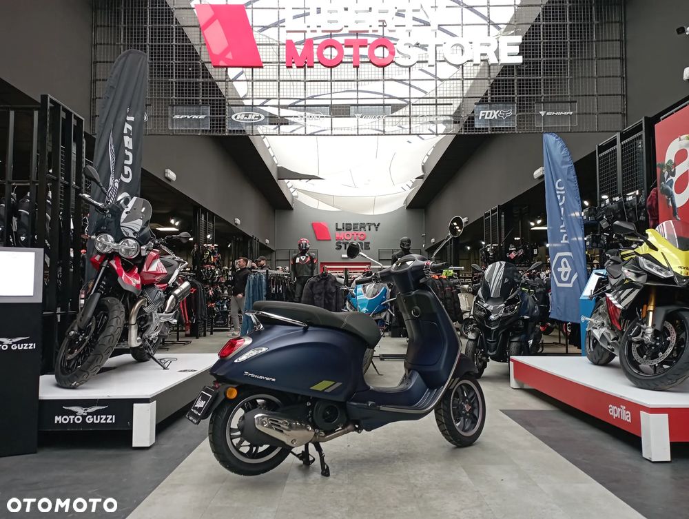 Vespa Primavera - 8