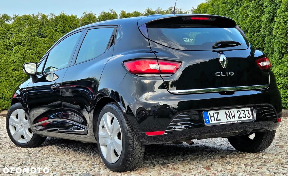 Renault Clio - 6