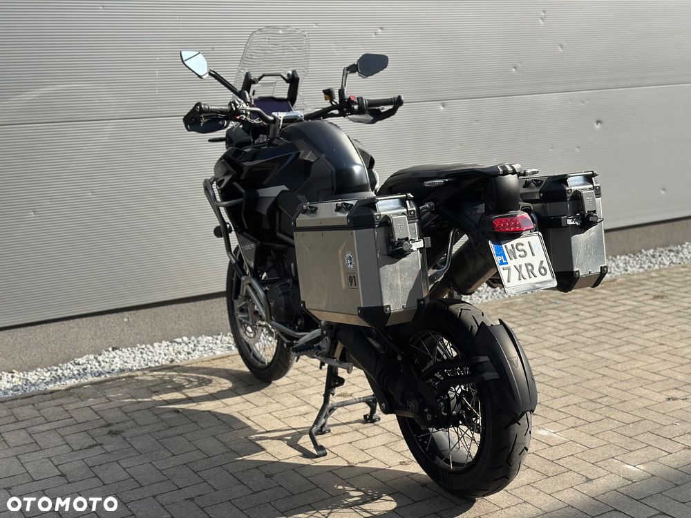 Triumph Tiger - 9