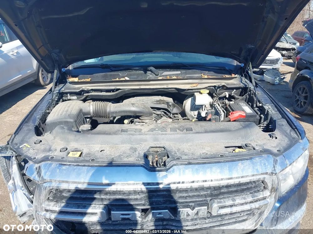 RAM 1500 - 9