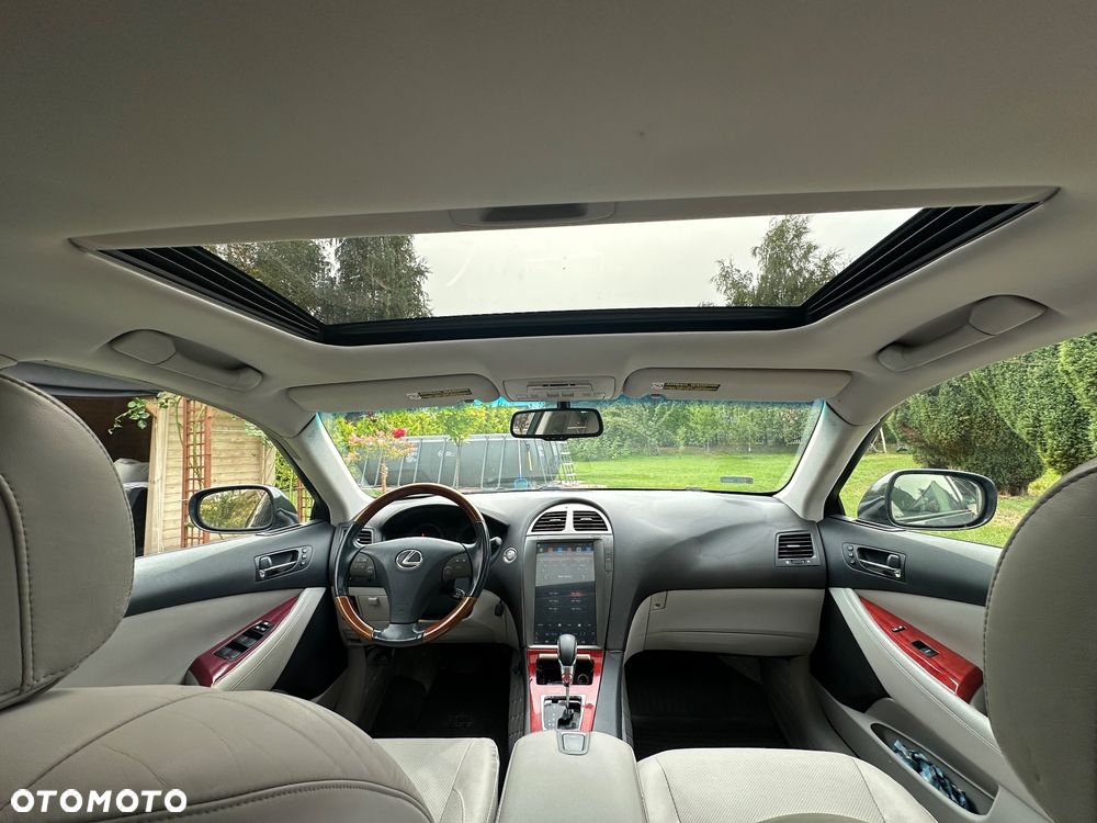 Lexus ES 350 - 23
