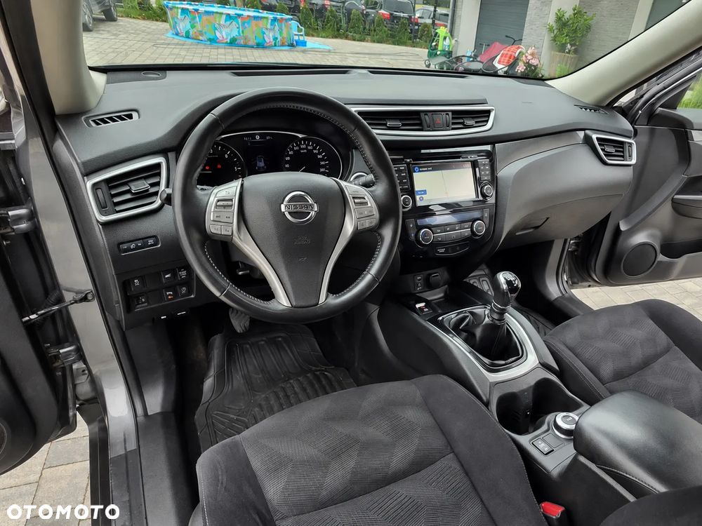 Nissan X-Trail - 10