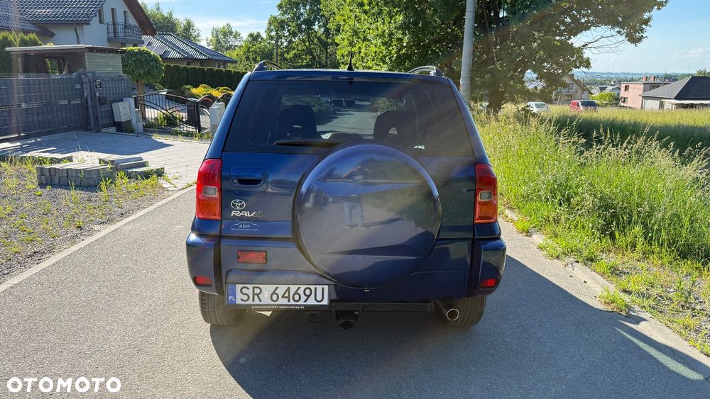 Toyota RAV4 2.0 VVT-i 4x4 - 9