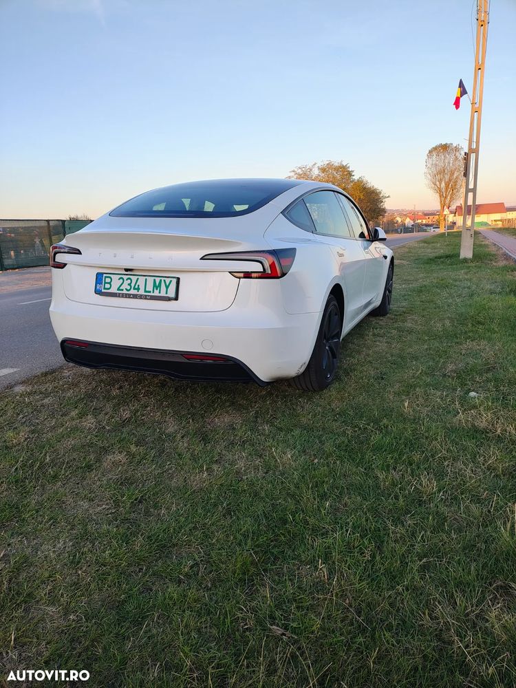 Tesla Model 3 RWD - 3