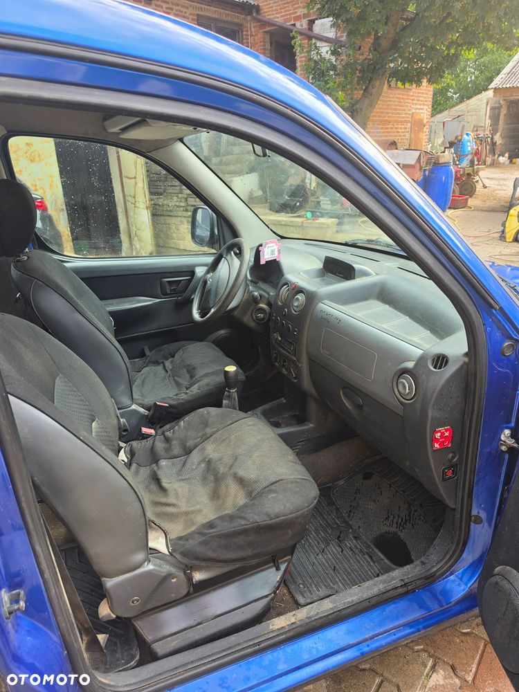 Citroën Berlingo 1.6 HDi Multispace - 12