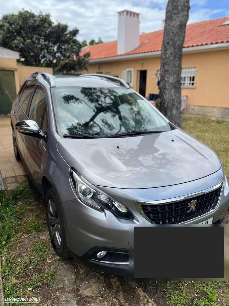 Peugeot 2008 1.2 PureTech Style - 1