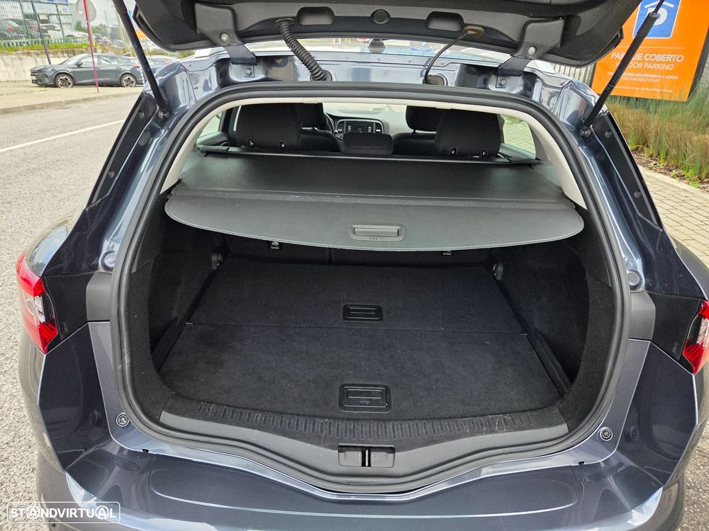 Renault Mégane Sport Tourer 1.5 dCi Limited - 6