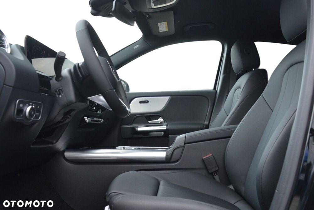 Mercedes-Benz GLA 200 d Progressive - 8
