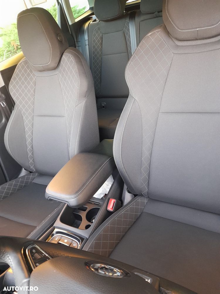 Skoda Karoq 2.0 TDI SCR 4x4 DSG Sportline - 10