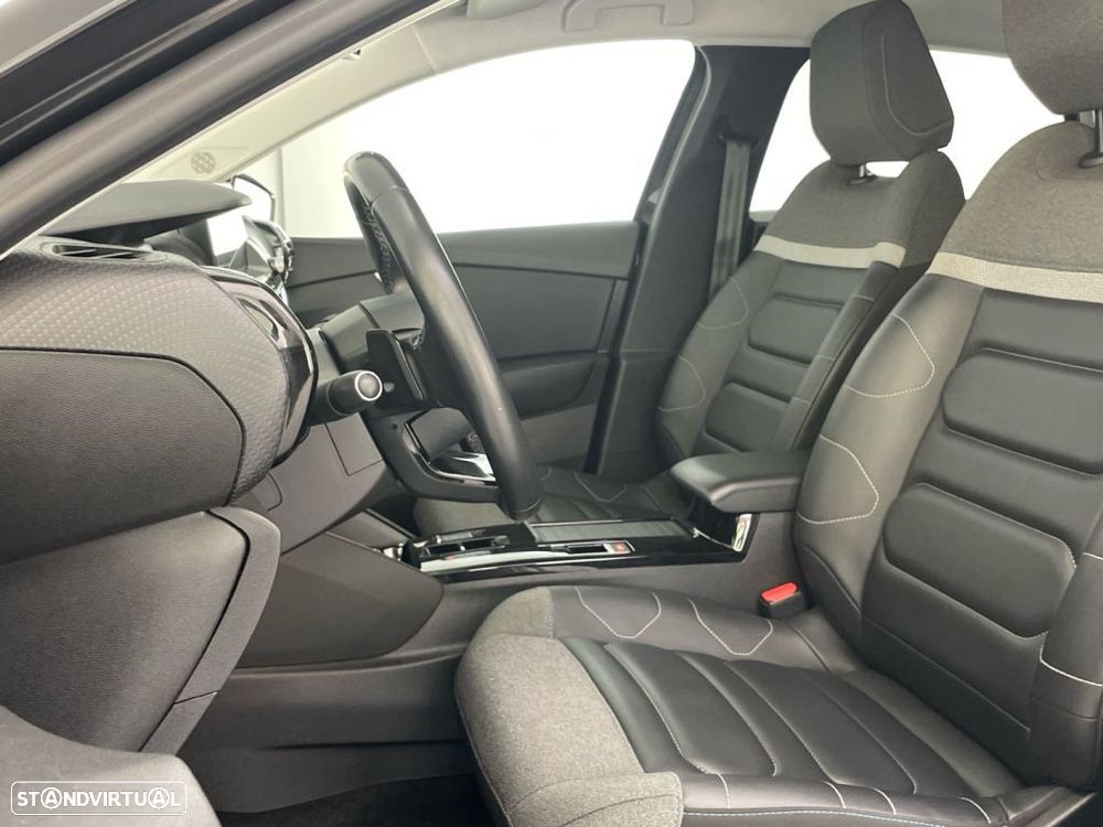Citroën C4 1.2 PureTech Shine EAT8 - 16