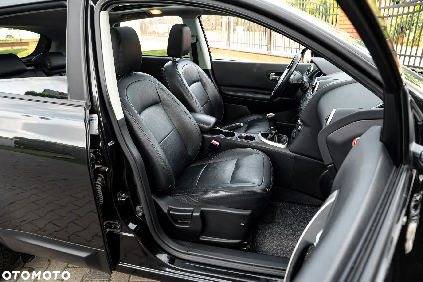 Nissan Qashqai 1.6 visia - 26